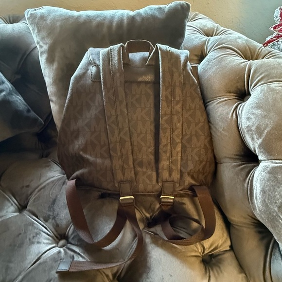 Michael Kors Logo Backpack - Picture 13 of 16